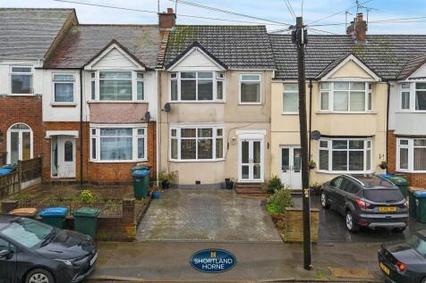 95 Dickens Road (4 of 24).jpg