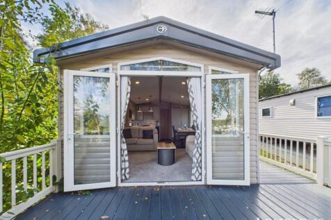 Cam02173g0 Pr0279 Still039