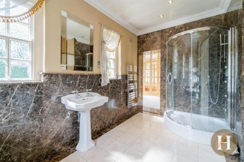 4 bed, 4 bath Detached in Birmingham - Photo 27