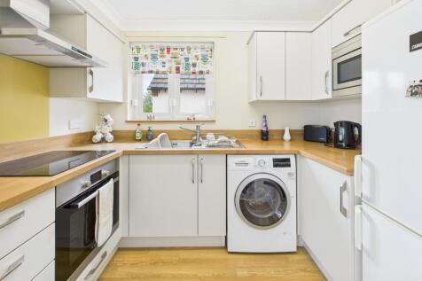 CAM02545G0-PR0500-STILL007