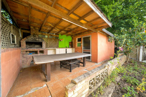 1315548-18-685bcd...