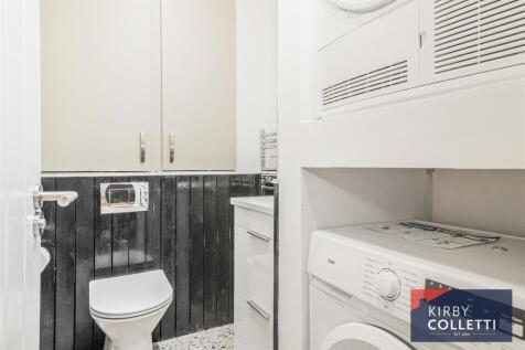 W.C./UTILITY ROOM