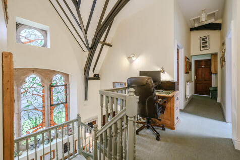 Landing Office Ar...