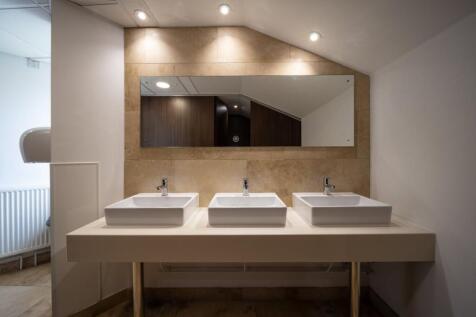 Spinnaker House First Floor Internal 6.jpg