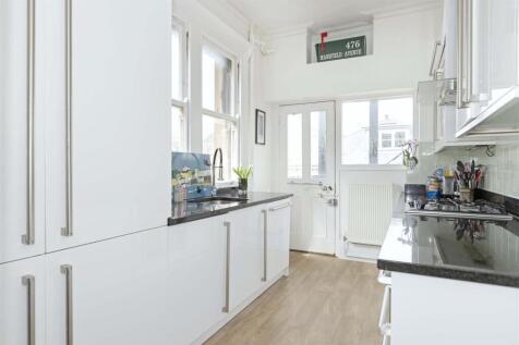 5 royal court_14.jpg