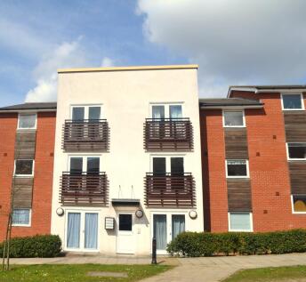 Flat in IP3 0DA