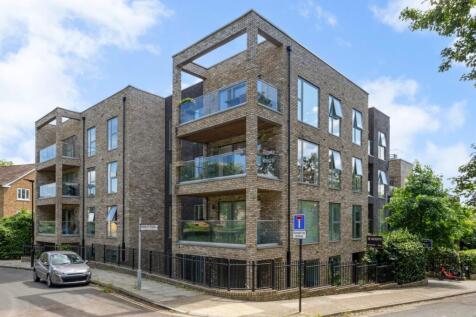 110818_Apartment-...