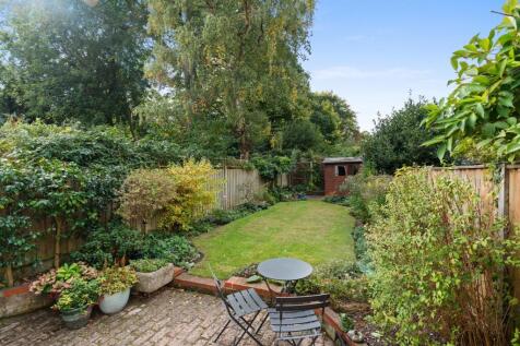 146 Glebe Road-007.JPG