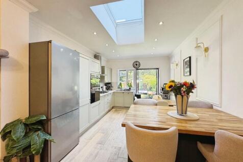 Kitchen/dining area