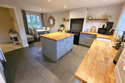 Kitchen-Diner.jpg