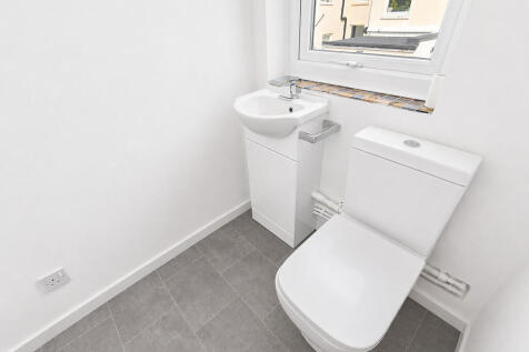 First Floor WC Ne...