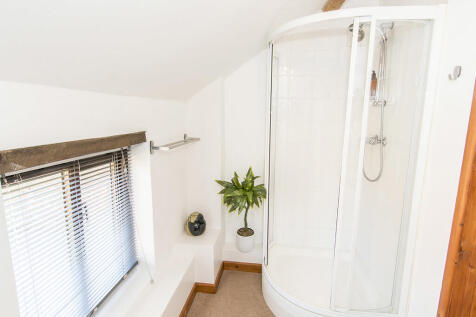 Annex Shower Room