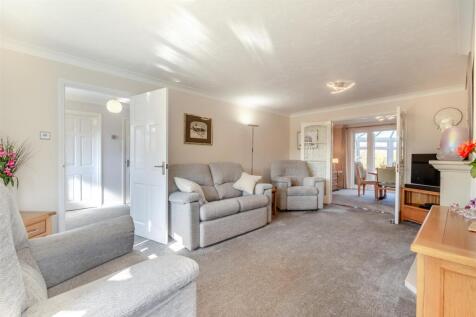 8680540-interior02.jpg
