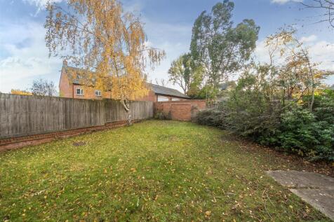 6 The Old Woodyard, Silverstone