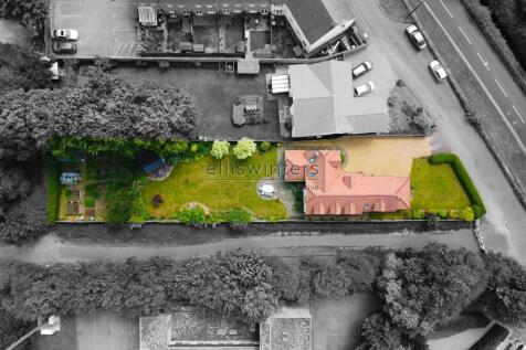 4A Station Approach, Somersham - Aerial Highlight