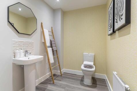 Useful downstairs cloakroom