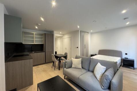 Living Area pic 13.jpeg