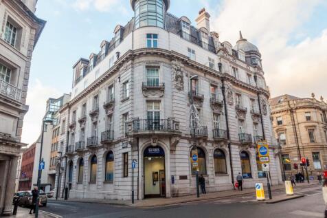 Two Bedroom | Two Bath | Situated On Park Row | Grade II Listed Building | 5 Minutes Walk To Leeds Train Station