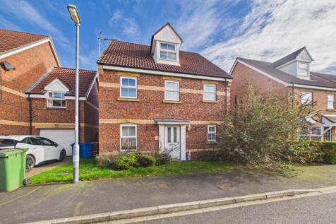 5 Bedroom Detached House- For Sale