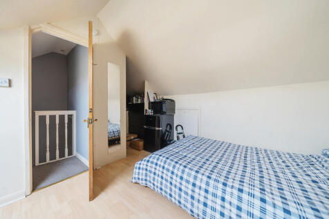 1334735-19-689369...