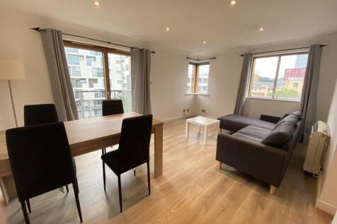 3 Bedroom Flat in M1 5JW