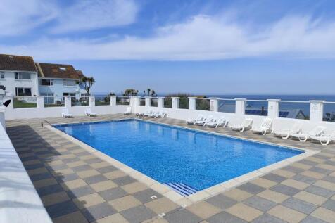 Communal swimming pool