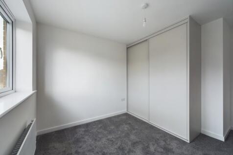 CAM02060G0-PR0280...