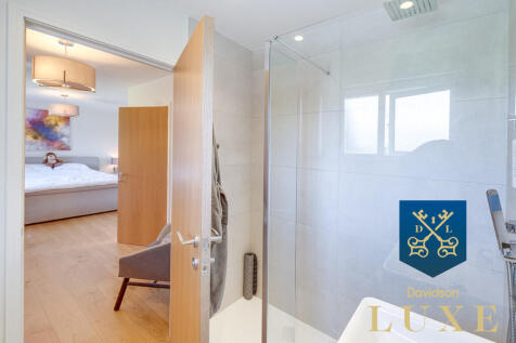 Logo Luxe (6 of 5...