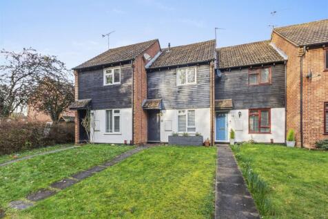15 Portway Drive, HP12 4AU-2.jpg
