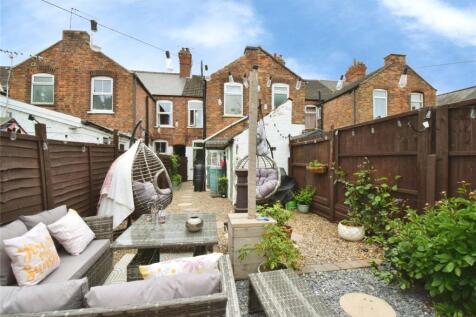 Garden & Rear