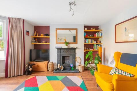 G3F9F2REV - Living Room C.jpg