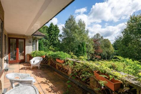 FAR END (INTERNALS) (2).jpg