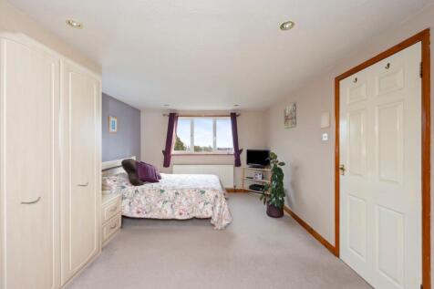 Hangleton Road 343 BED 1.jpeg