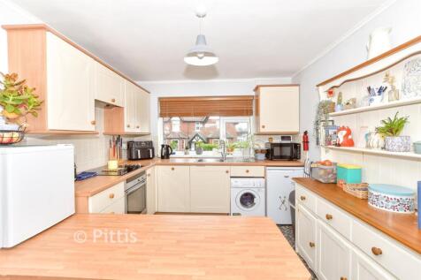 Lounge/Kitchen