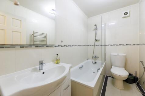 Southwick Street ...