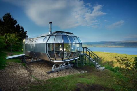 Airship 002