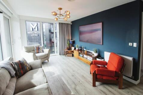 AVAILABLE NOW | 5TH FLOOR | SECURE GATED PARKING* | PETS BY NEGOTIATION | Located in Charcoal, Middlewood Locks is this modern hi tech apartment with great views. Ideal for a couple or individual the
