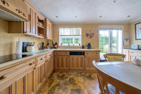 1313440-20-685939...