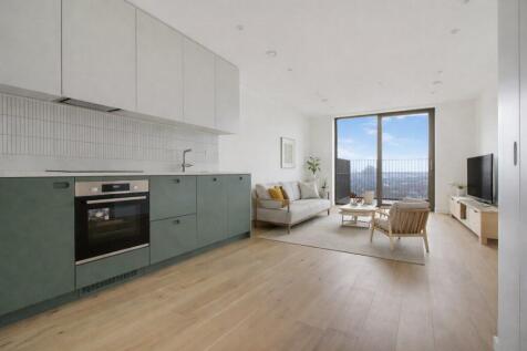 A stunning two-bedroom apartment situated on the 17th floor, with lift access, within a brand-new development in Tottenham Hale, N17. The apartment offers a bright open-plan reception room and kitchen