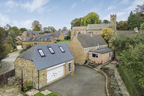The Old House, Hannington