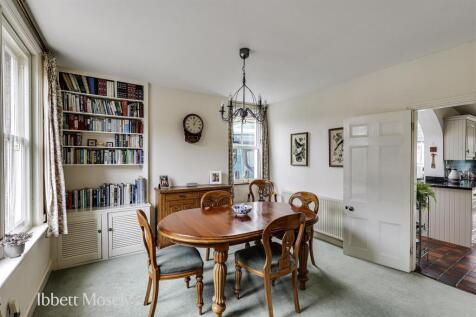 8 Dining Room.jpg