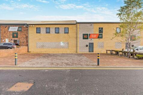 Light Industrial to rent in stockton on tees