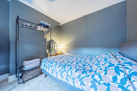 1346279-16-68c2f1...