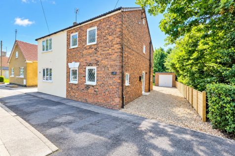 2 bed semi-detached house for rent in Little London, Spalding