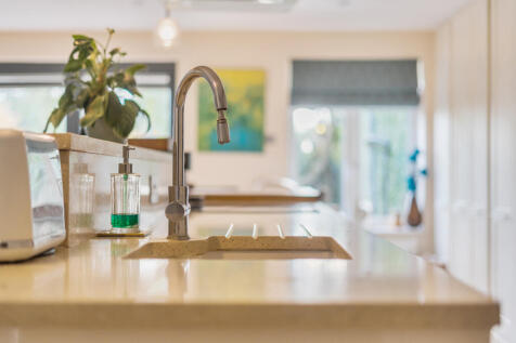 1371775-26-6900e9...