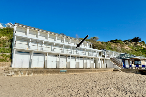 Beach Chalet 66