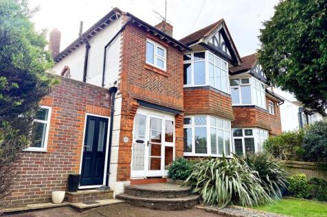 Goldstone Crescent 42 NEW FRONT JK.jpg