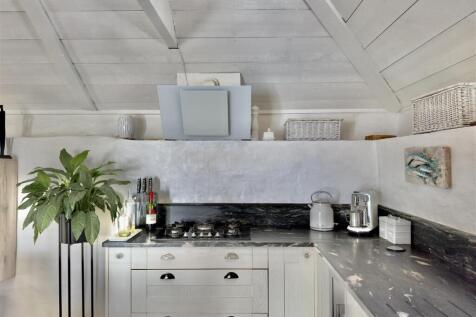 COTTAGE KITCHEN.jpeg