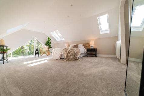 Award-winning Media team on EVERY Listing_31