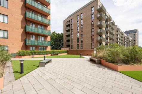 Brunner Road, E17